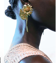 Load image into Gallery viewer, Statement Sunflower Earrings