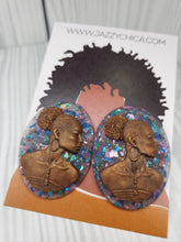 Load image into Gallery viewer, Afro Puff Cameo Studs