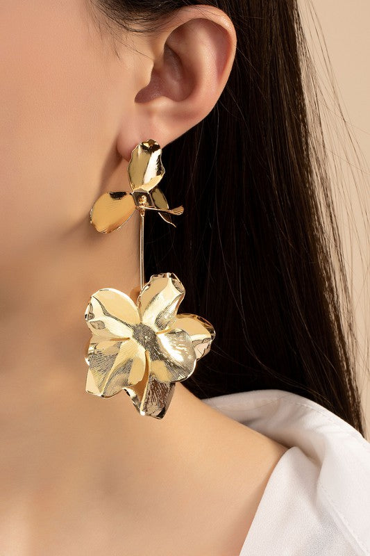 Large Gold Flower Stud Earrings