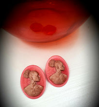 Load image into Gallery viewer, Afro Puff Cameo Studs