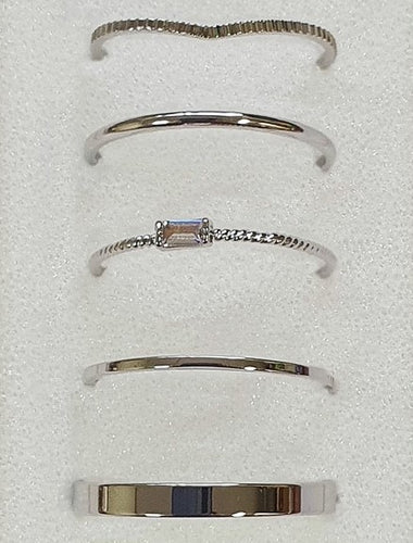 Dainty Ring Set